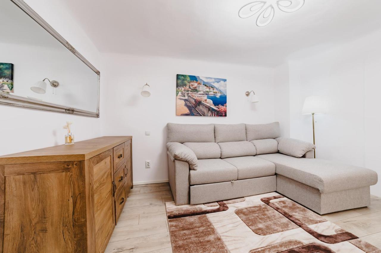 Republicii Premium Apartment Brasov Luaran gambar
