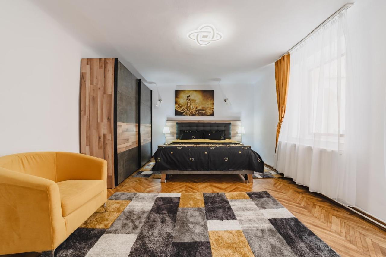 Republicii Premium Apartment Brasov Luaran gambar